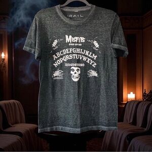 MISFITS Graphic Tee | Small | Punk Goth Streetwear band tee Halloween witchy